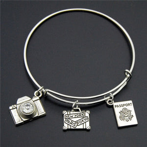 Expandable Wire Bangle