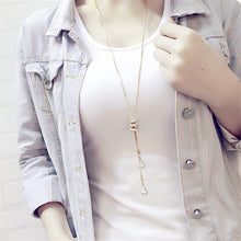 Load image into Gallery viewer, Vintage Pearl Crystal Chain Necklace